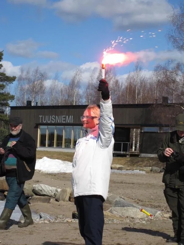 Hätärakettien ammuntaharjoitukset Tuusniemellä 17.4.2010 - kuva 10
